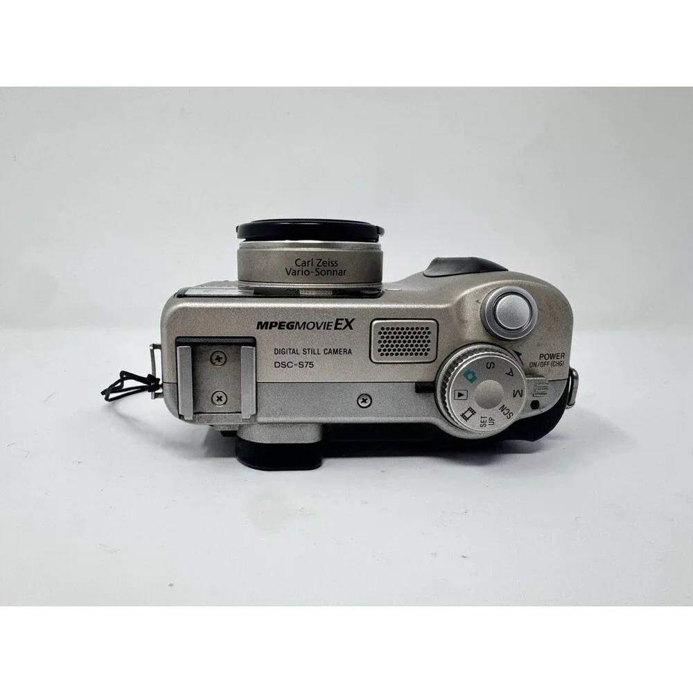 Sony Cyber-shot DSC-S75 3.3MP Digital Camera w/ Box Accessories (See Video)